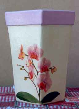 Vaso con orchidee